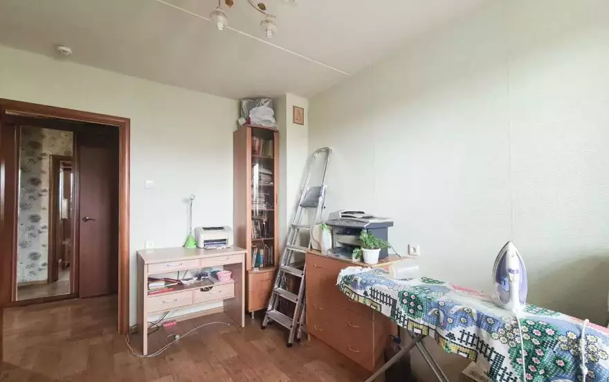 Октябрьский пр-кт, 91