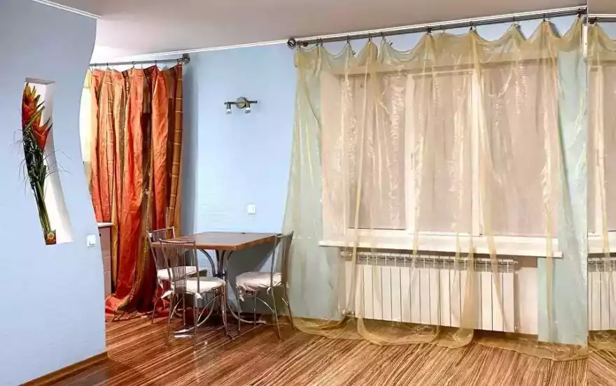 площадь Героев ВОВ, 9