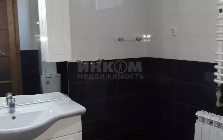 Свердловск улица Кленовая