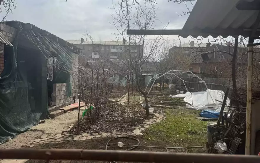 Продам дом в городе Луганск район Буревестника