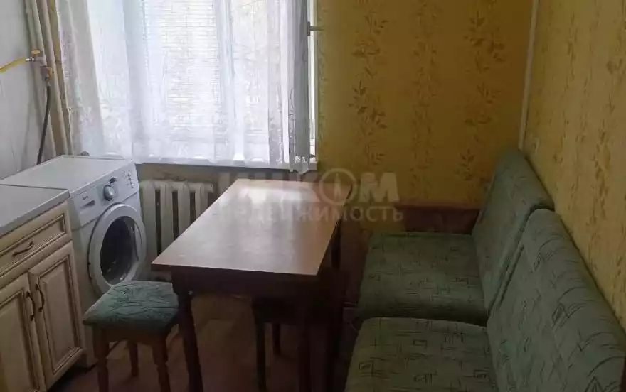 улица Звейнека, 146