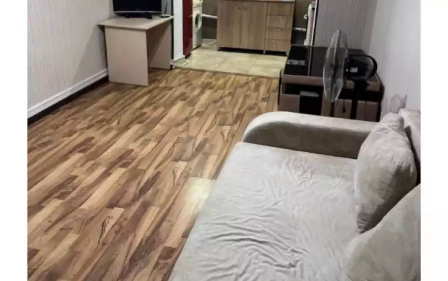 улица Хомлели, 7