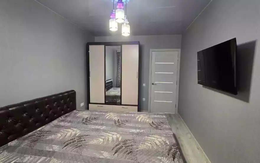 квартал Ленинского Комсомола, 10