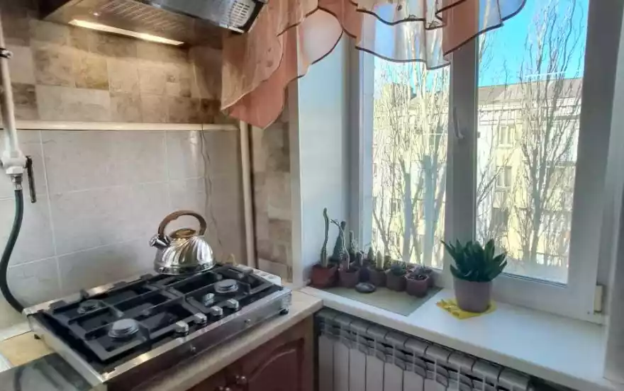 площадь Героев ВОВ, 5