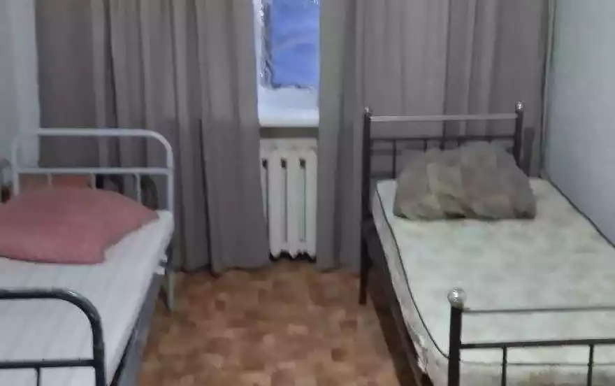 Первая улица, 1