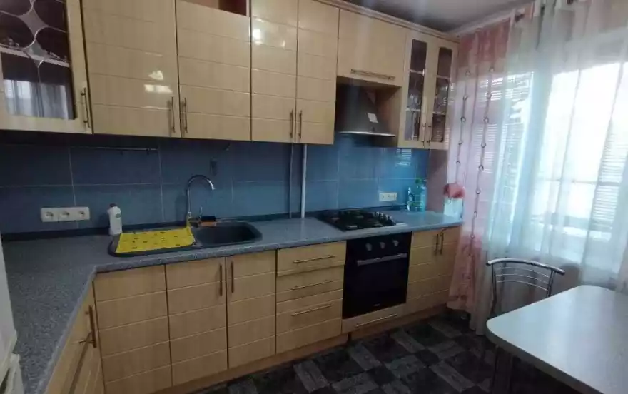 улица Николаевская, 80