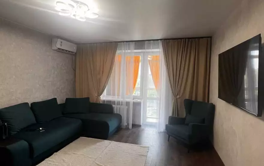 улица Годуванцева, 4