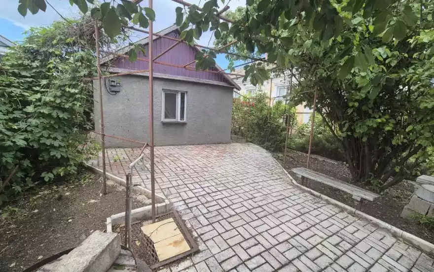 улица Слесарная, 10