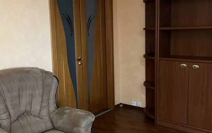 квартал Якира, 10