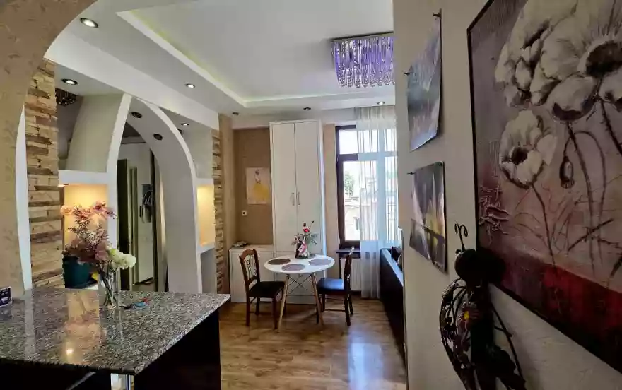 улица 9-го Апреля, 3