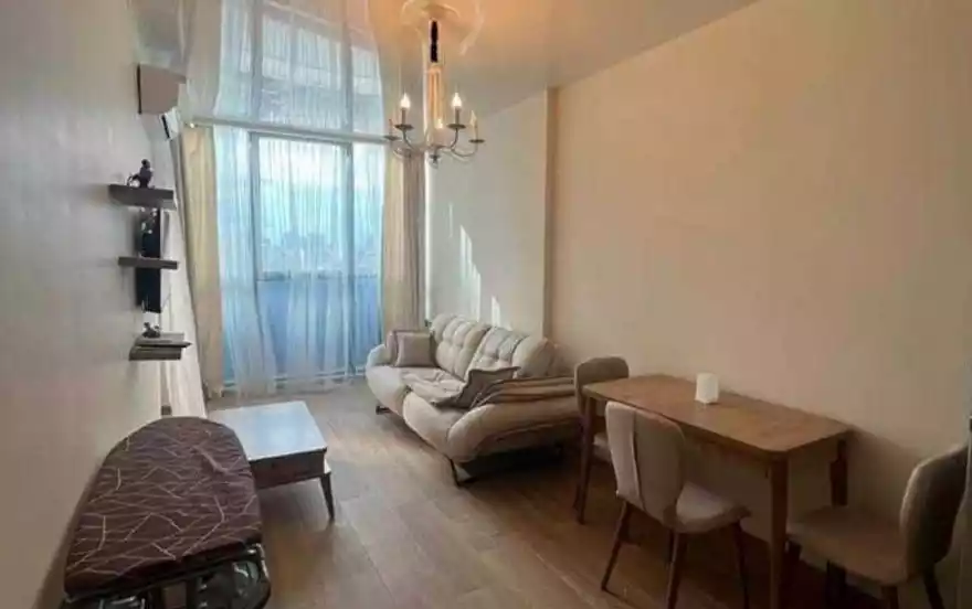 ჟიული შარტავას 32