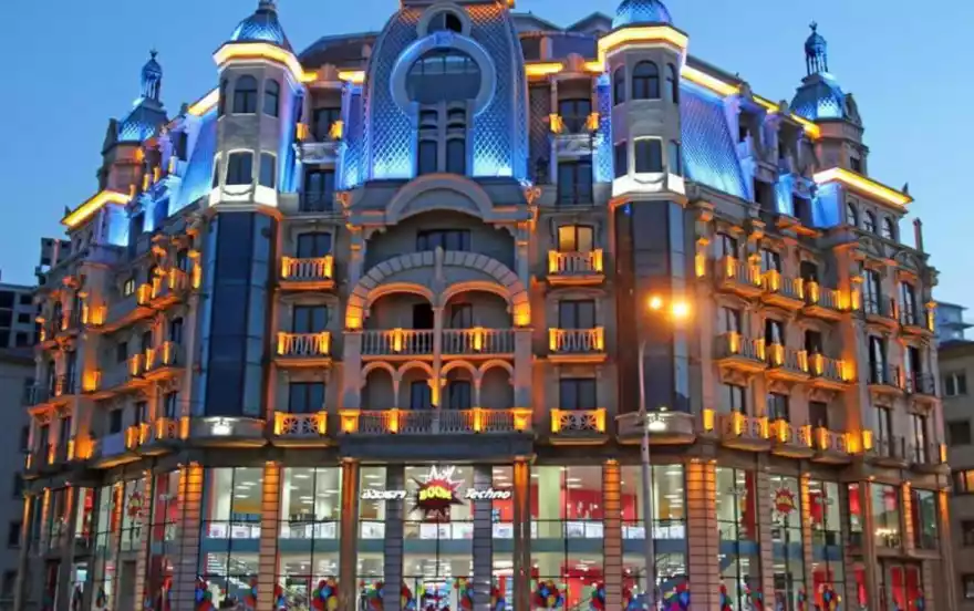 ილია ჭავჭავაძის ქუჩა 1