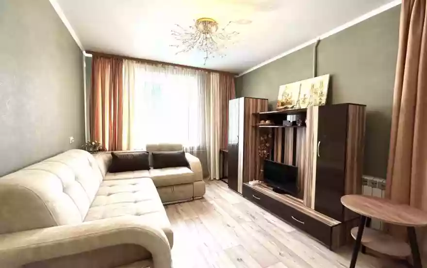 проспект Победы, 33