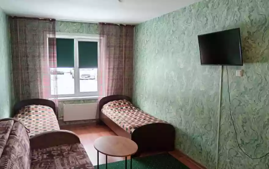 Горьковская улица, 1