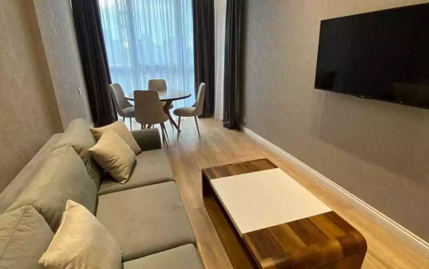 ჟიული შარტავას 32