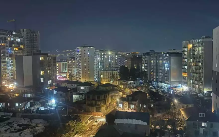 ტბე-აბუსერიძის ქუჩა 36