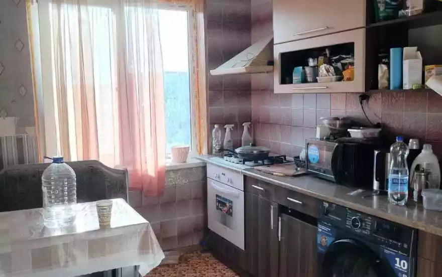 квартал Мирный, 13