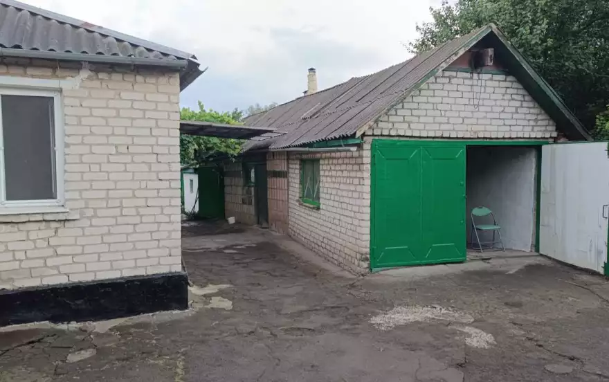 улица Комиссара Санюка, 77