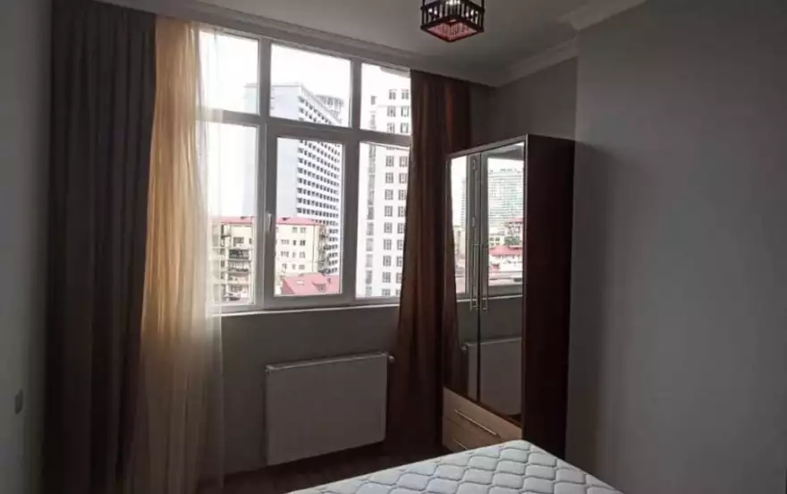 ნიკო ფიროსმანის 18დ