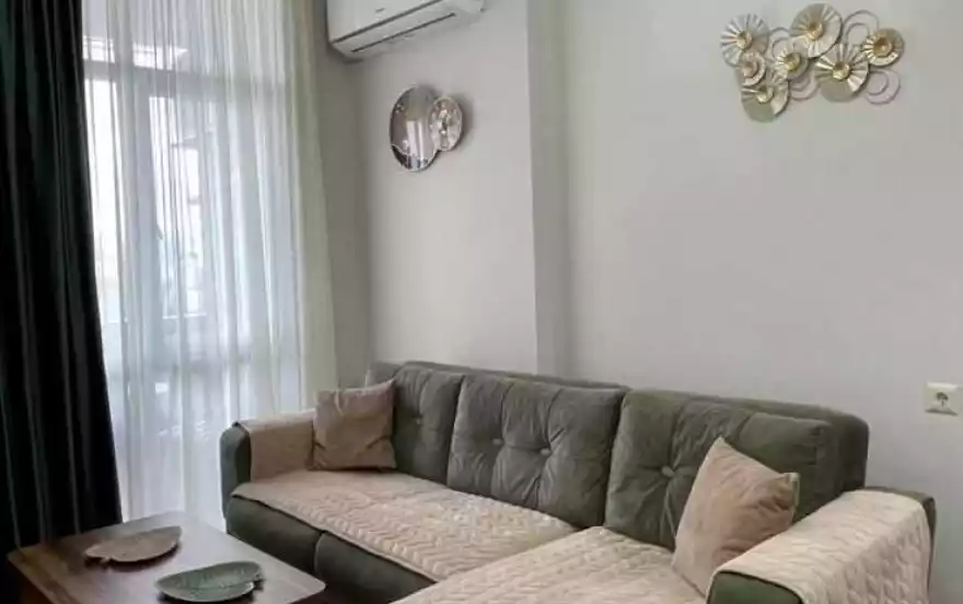 ტბელ-აბუსერიძის 5