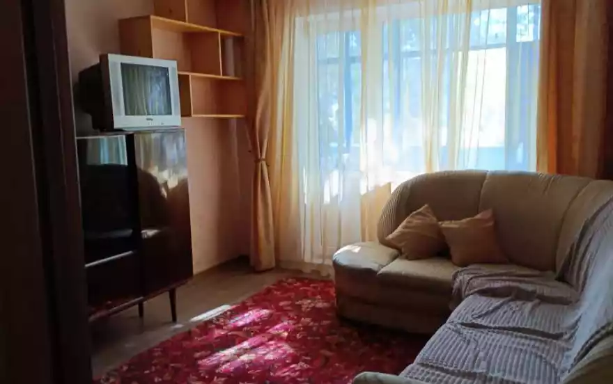 квартал Дзержинского, 14