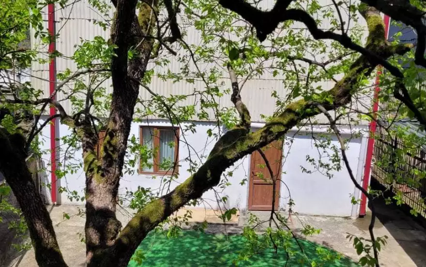 Тбилиская улица, 13