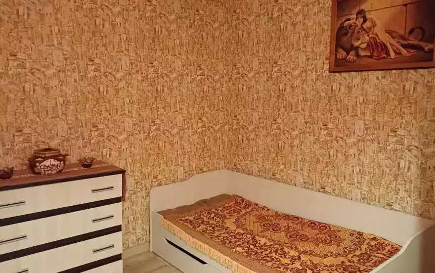 кв. Комарова, 22