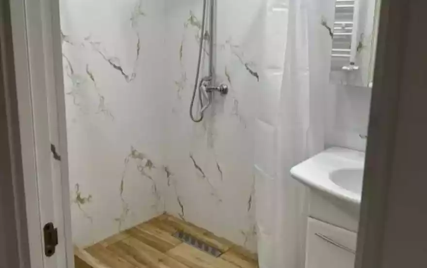 улица Карапет Улнеци, 30