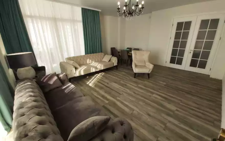 ნიკო ფიროსმანის 18ბ