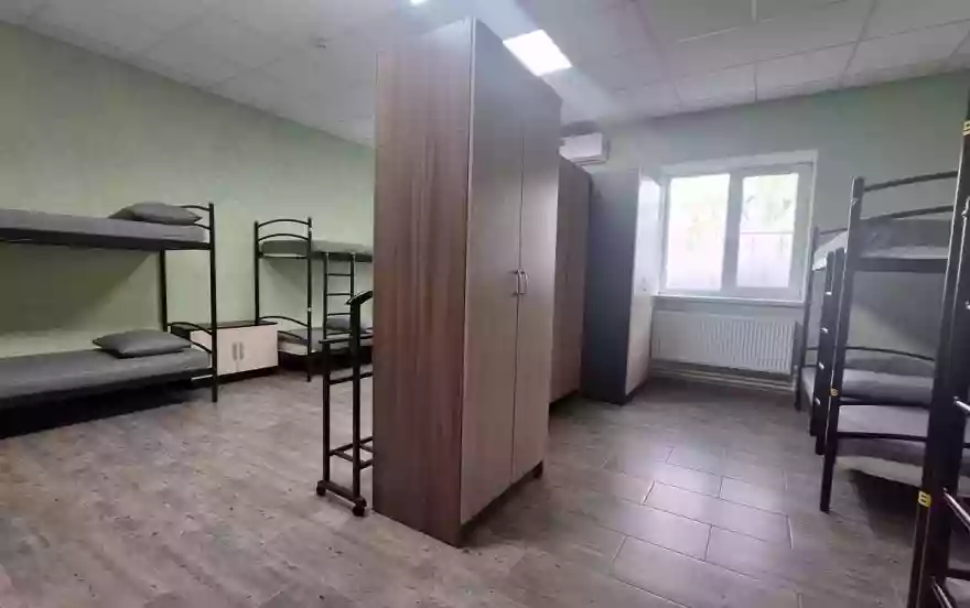 х. к. Пахарь, улица Октябрьская, 1А