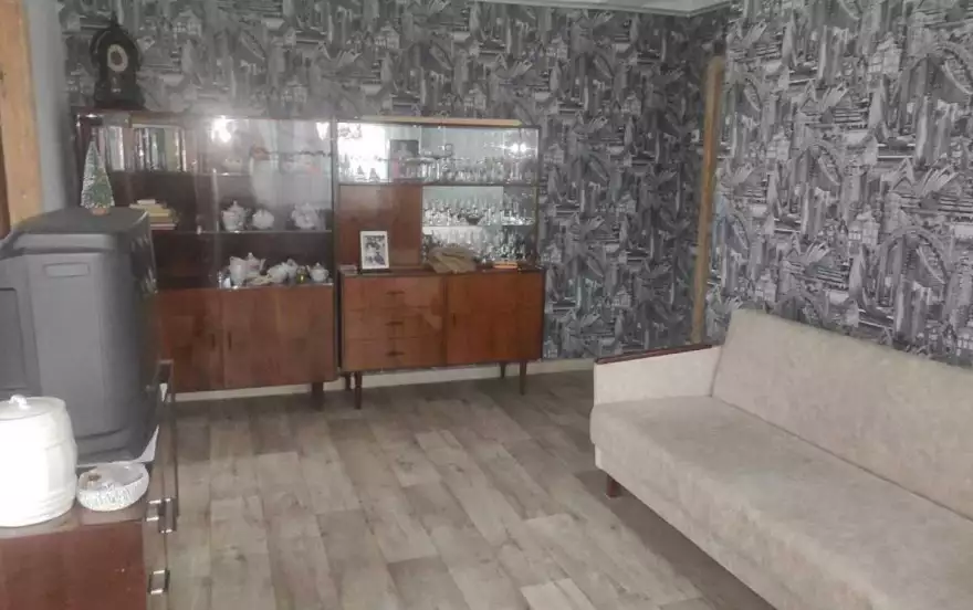 квартал Комарова, 22