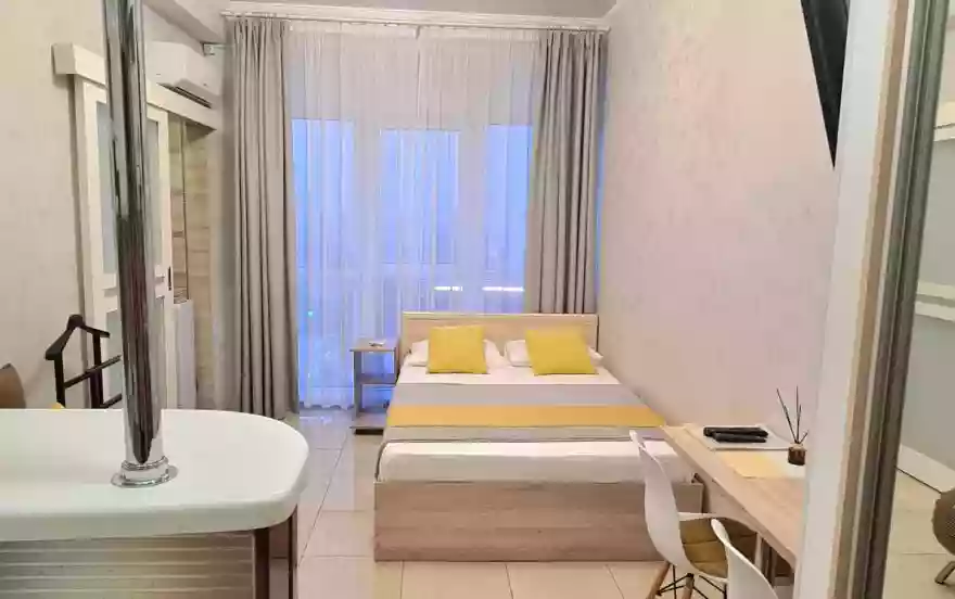 улица Адмирала Фадеева, 48