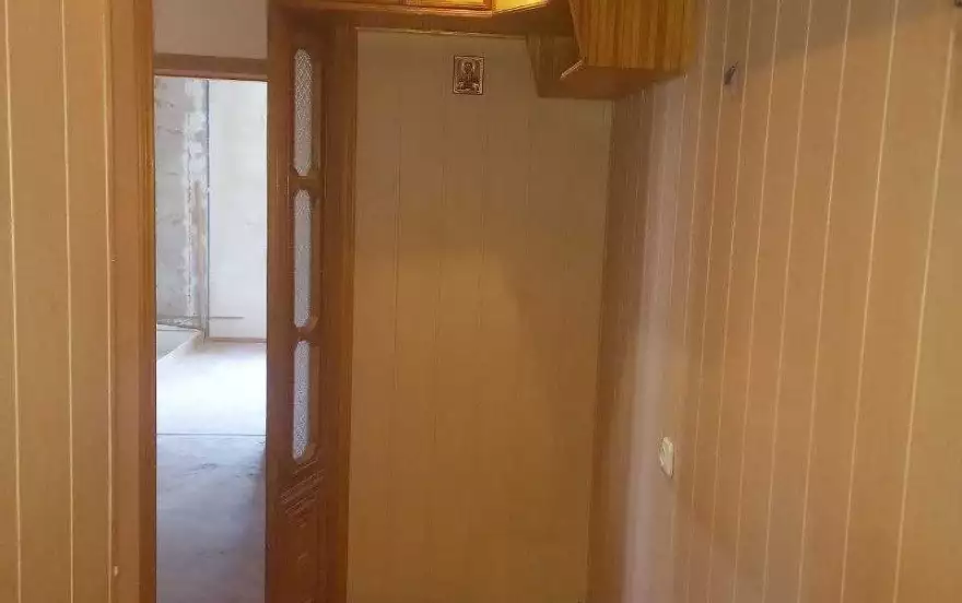 пр. Строителей, 84