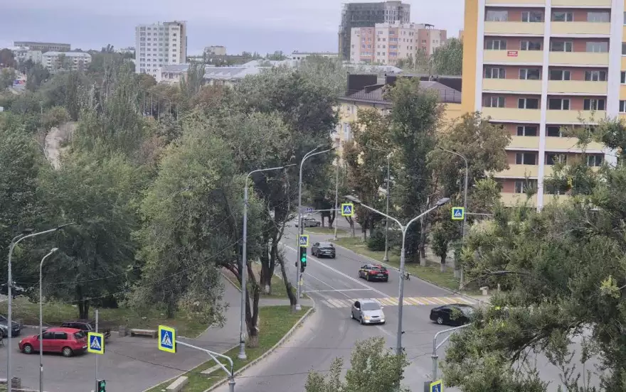 улица Апатова, 125