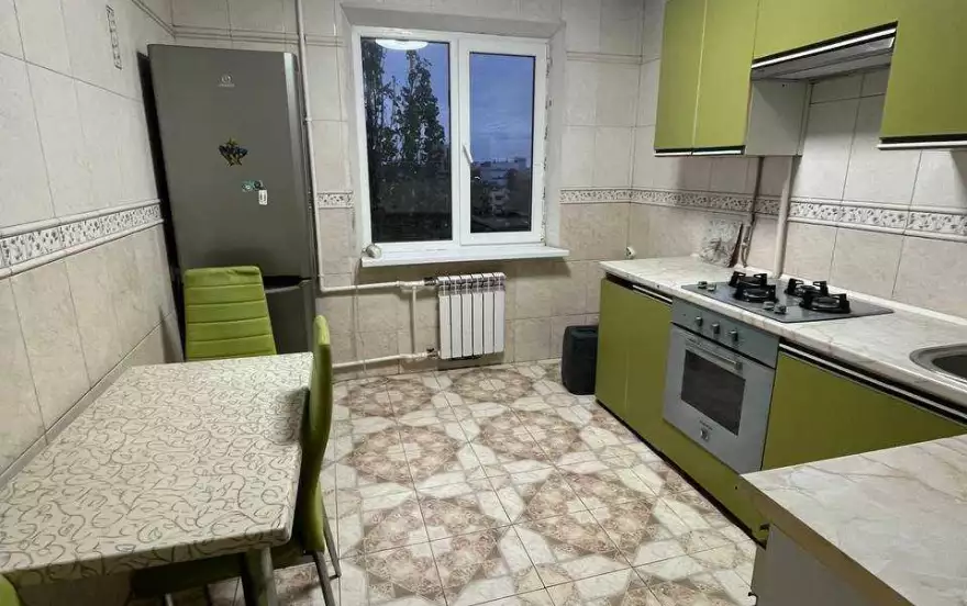 проспект Строителей, 108