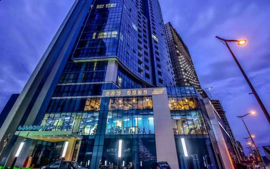 ჟიული შარტავას 10