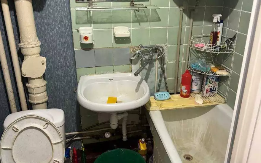 кв. Героев Сталинграда, 9