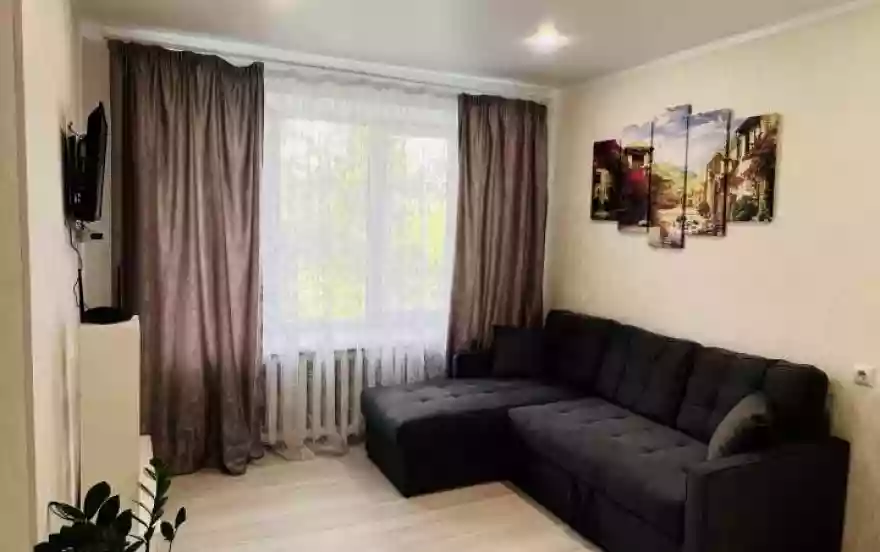 улица Воровского, 1