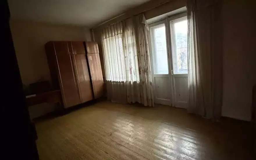 улица Героя России Зозулина В.Н., 7