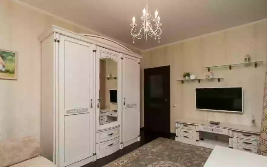 улица Челюскинцев, 3