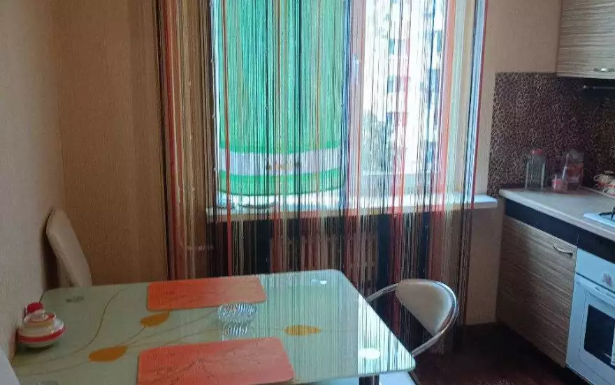 улица Героя России Зозулина В.Н., 36