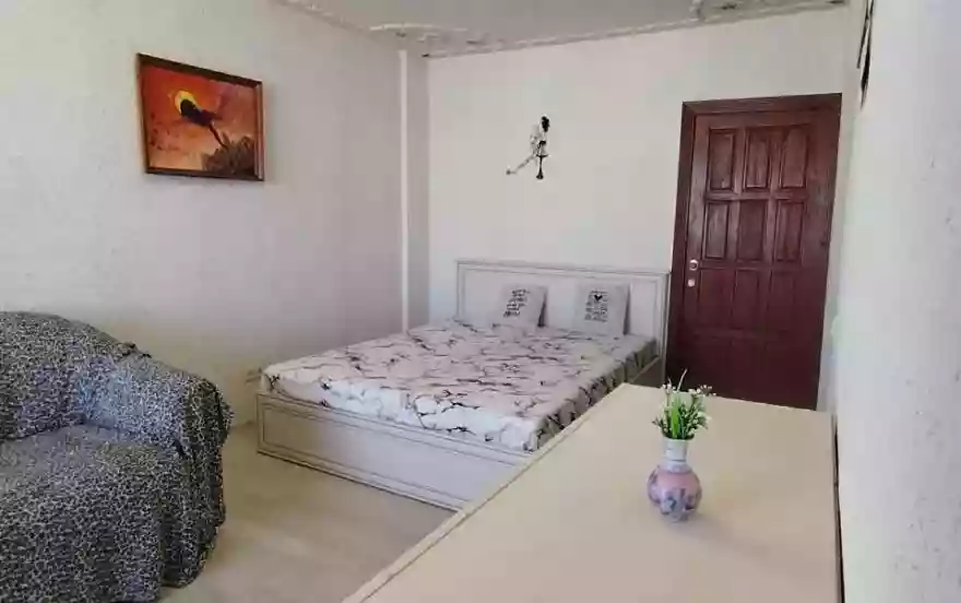 улица Петра Глебки, 80