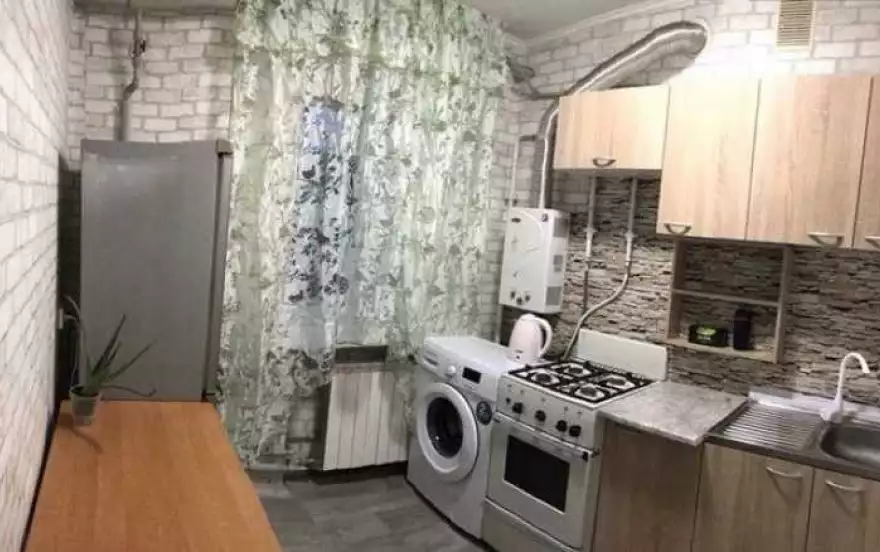 проспект Металлургов, 215