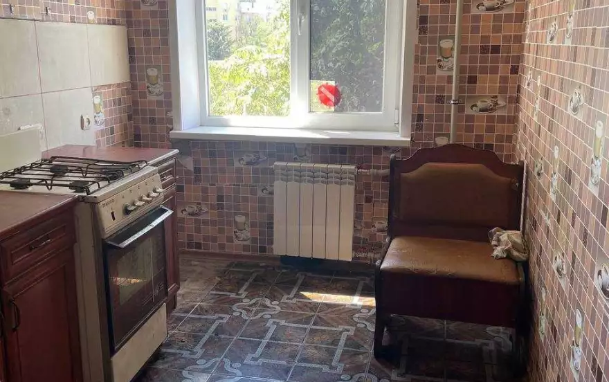 проспект Котляревского, 2