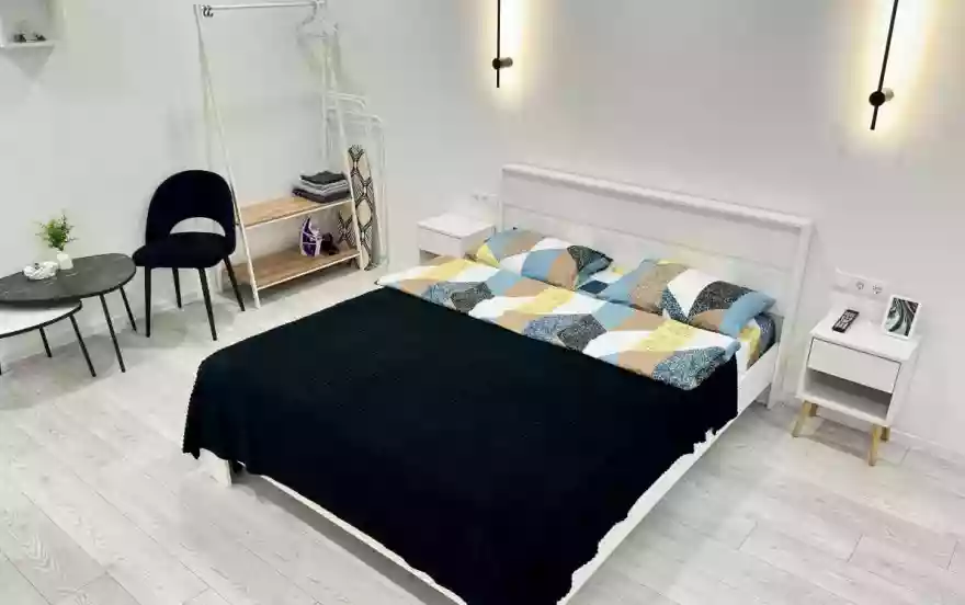 площадь Героев ВОВ, 7