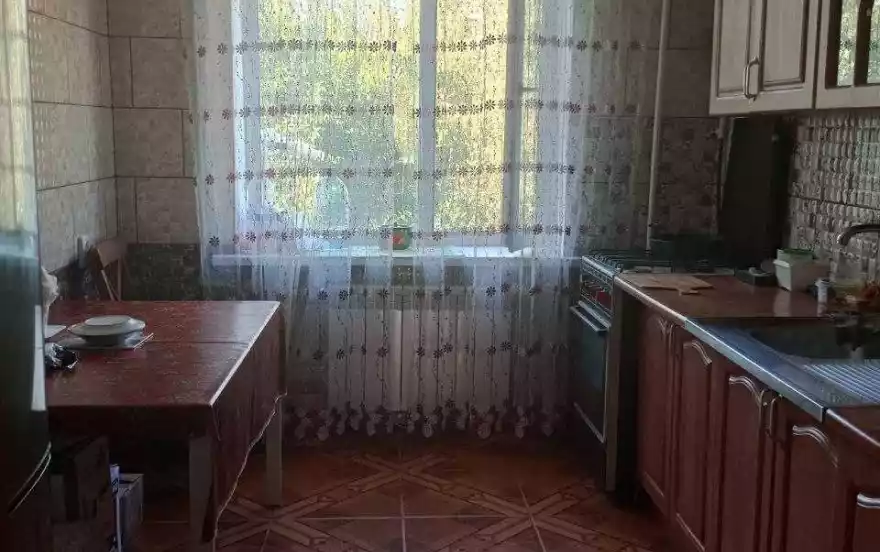 улица 30-летия Победы, 37Б