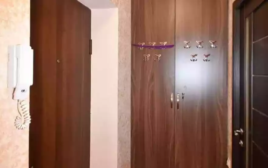 улица Каджазнуни, 8