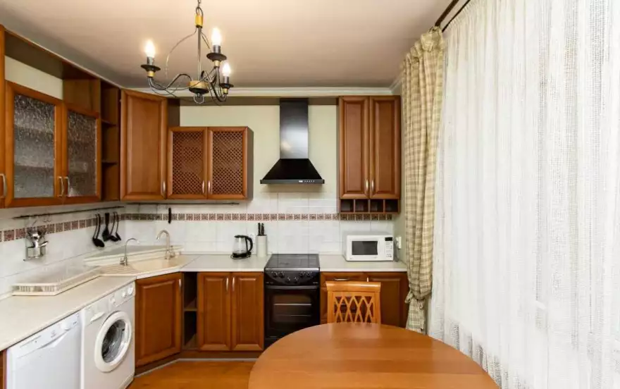 улица Киевская, 33