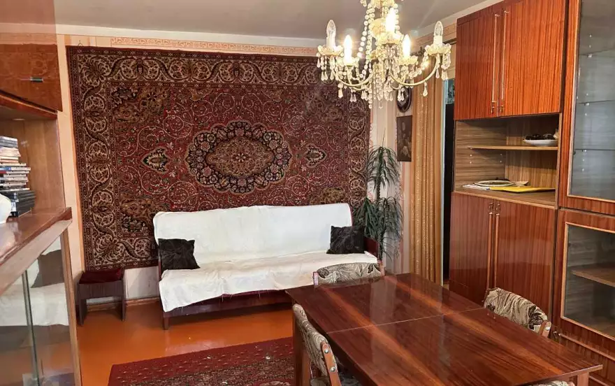 улица Верещагина, 12