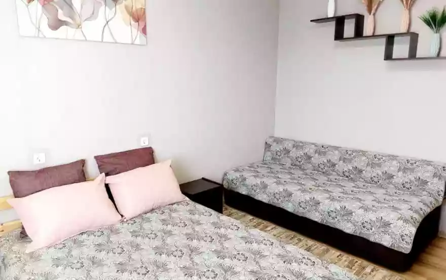 Семилукская улица, 16/7